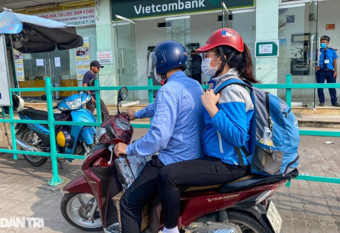 Người lao động bất ngờ với tin nghỉ 5 ngày dịp lễ 30/4 – 1/5