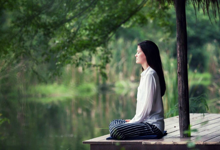 Nghiên cứu tiết lộ thời gian ngồi, đứng, ngủ tối ưu cho sức khỏe